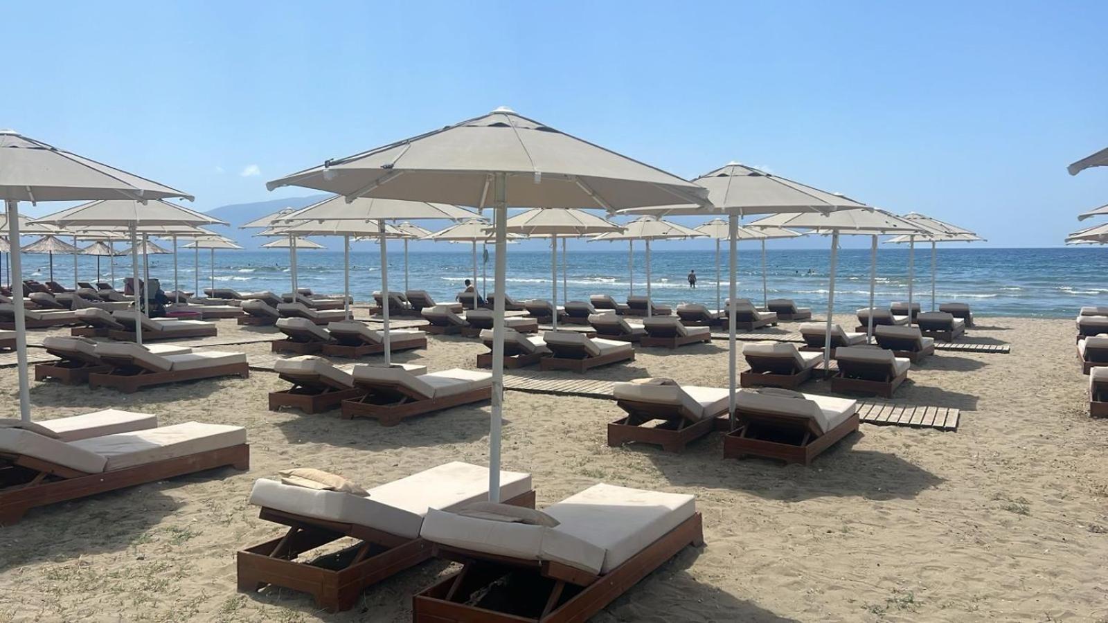 Hotel Britania Vlore Luaran gambar